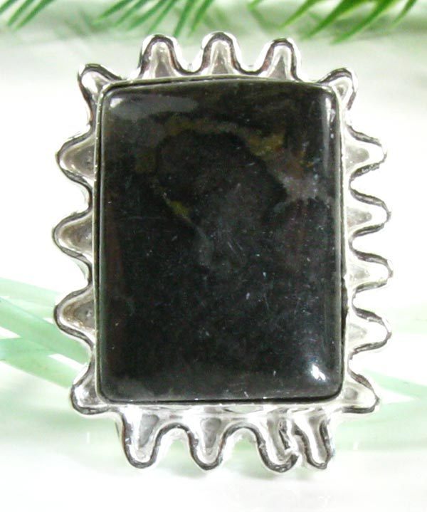 Ring i Sterling Silver med Gabbro